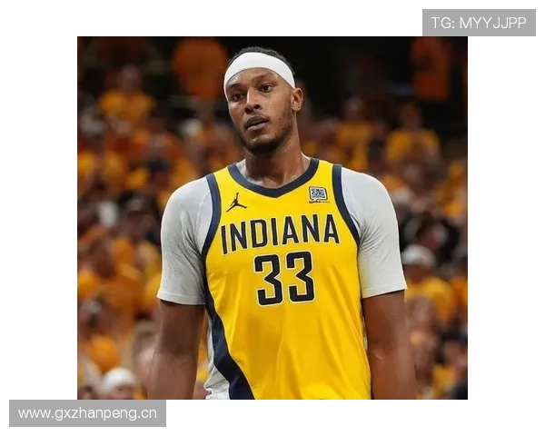 迈尔斯特纳与字母哥联手雄鹿新赛季定妆照引发期待与热议